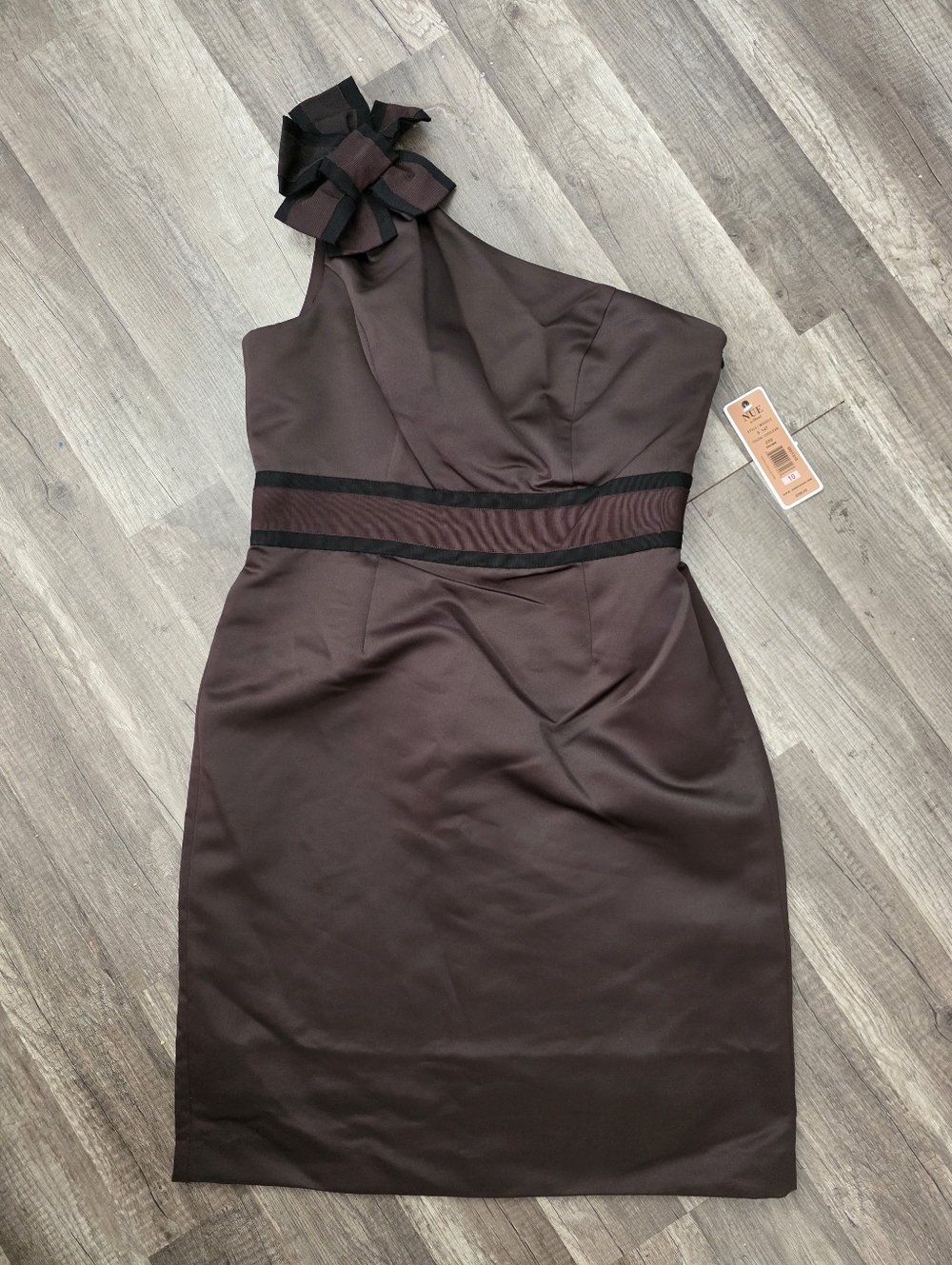 Nwt $290 NUE By Shanni One-Shoulder Satin Cocktail Dress Bow Ruffle Dark Brown M